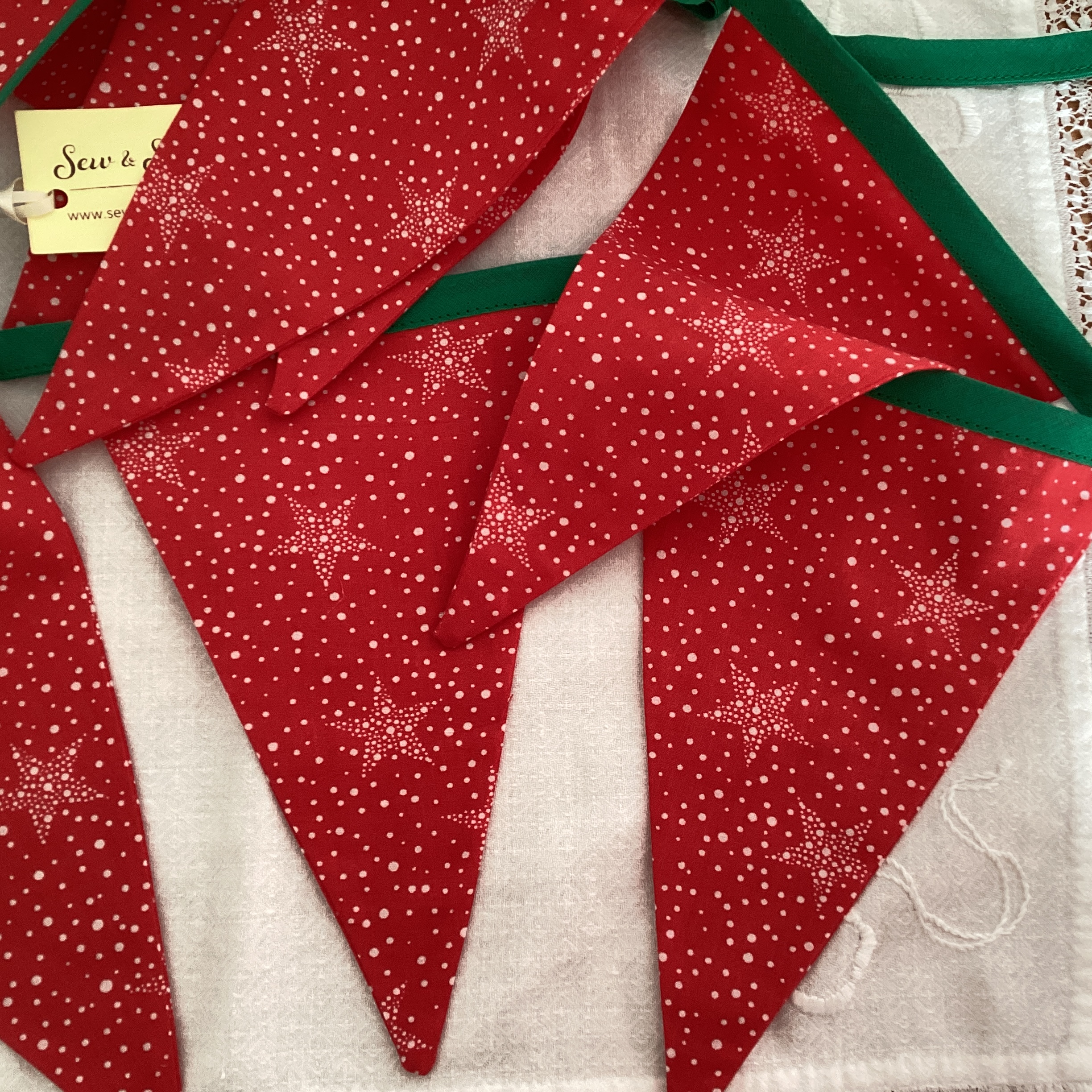 Christmas Bunting - red with white stars